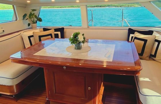Sailing yacht Alloy Yachts Custom 31.9m