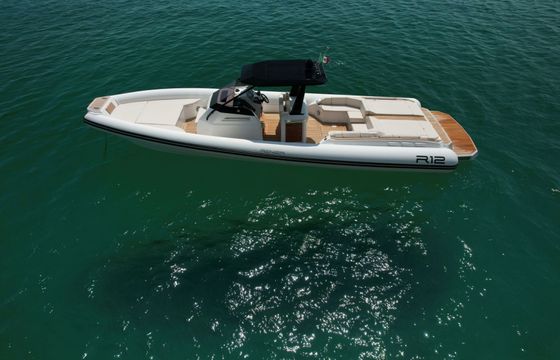 RIB Renier R12 Cabin 800hp