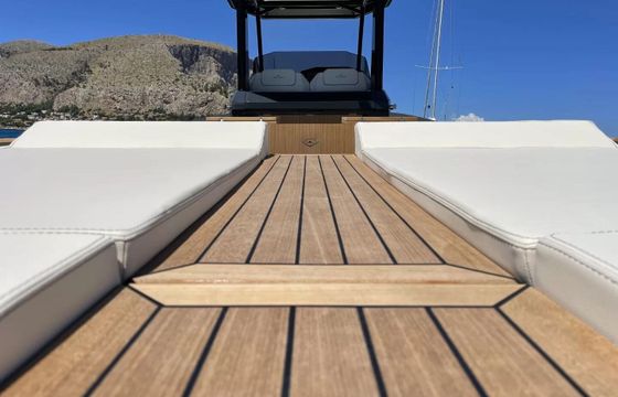 RIB Renier R12 Cabin 800hp