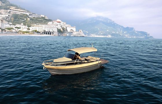 Motorboat Modern Gozzo Positano Open 700hp