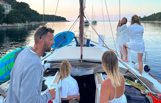 Sailboat Jeanneau Sun Odyssey 439 13m