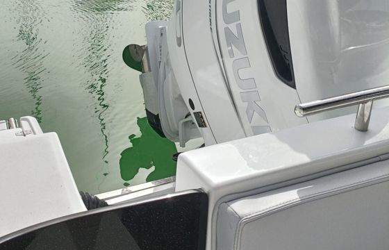 Motorboat Saver 750 Wa 300hp