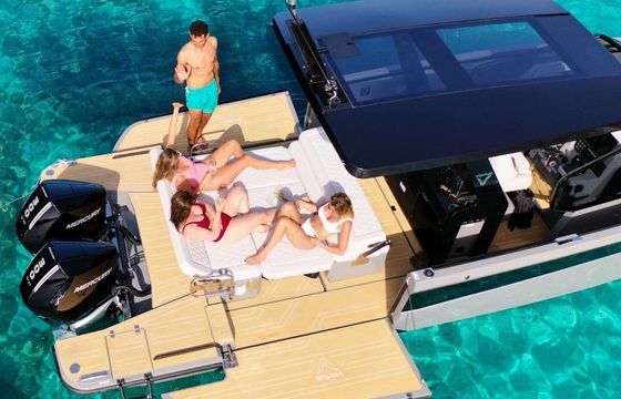 Motorboat Virtue yacht V10 Top 600hp