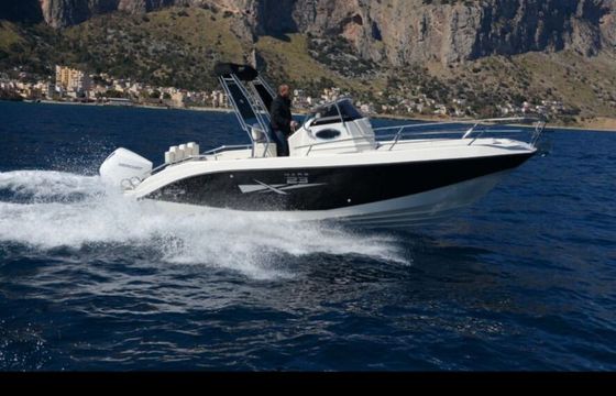 Motorboat Trimarchi Marge 23 200hp