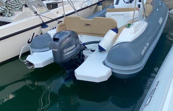 Boat without licence Salpa Soleil 20 40hp
