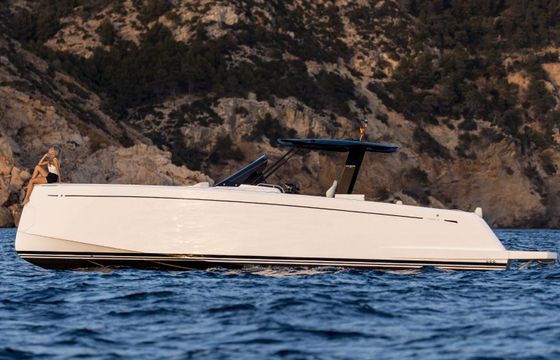 Motor yacht Pardo 38 760hp