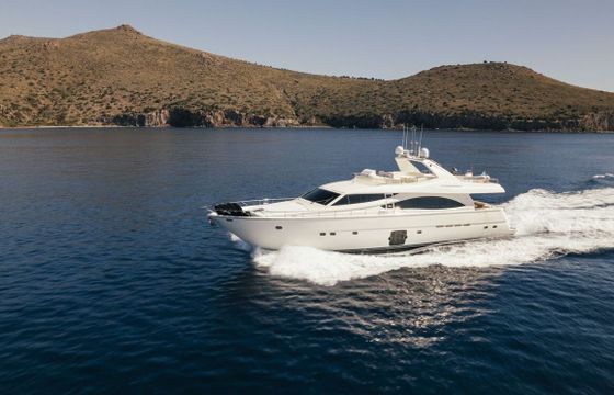Motor yacht Ferretti 830 4000hp