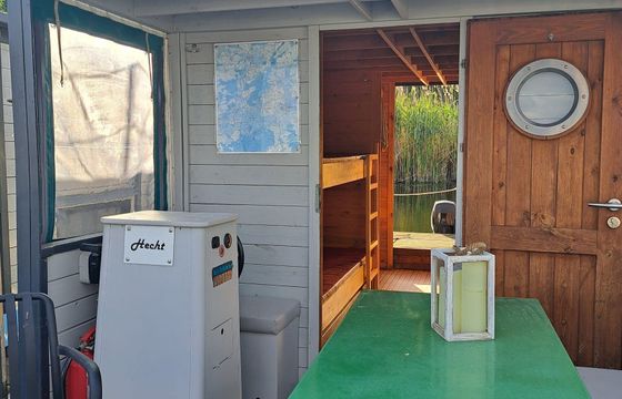 Houseboat WOMA Knajdek Meble Sp.Zo o Motorkatamaran