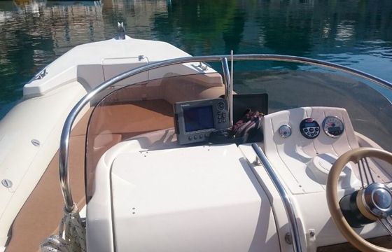 RIB Aquamax b23 200hp