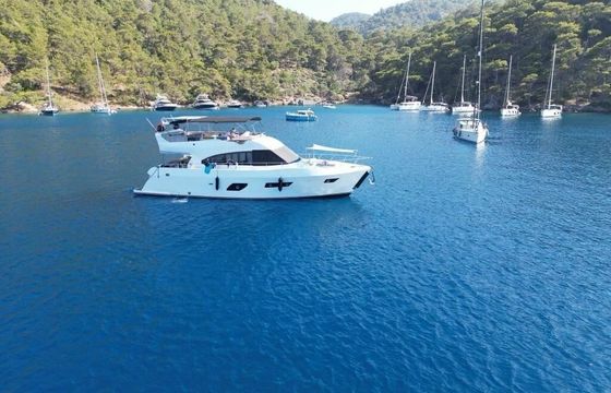 Motor yacht custom made 2023