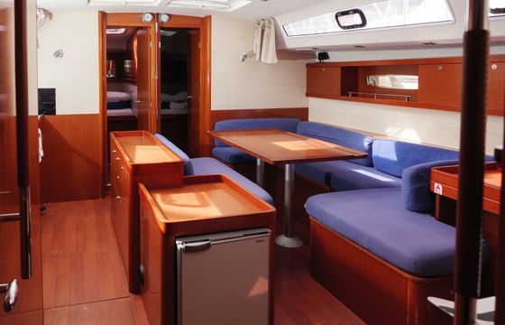 Sailboat Beneteau Oceanis 50 Family 15.42m