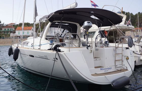 Sailboat Beneteau Oceanis 50 Family 15.42m