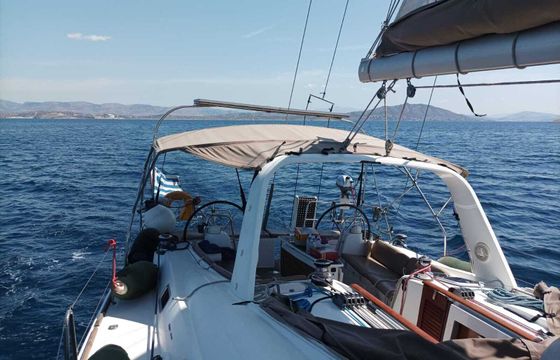 Sailboat Beneteau Oceanis 50 Family 15.24m