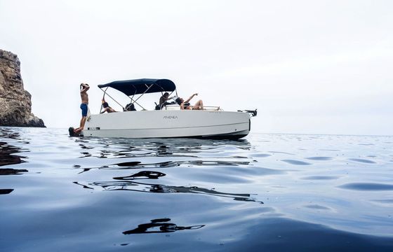 Motorboat NUVA YACHTS M6 CABIN 130hp