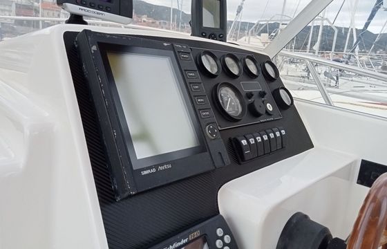 Motorboat Faeton 730 sport 180hp