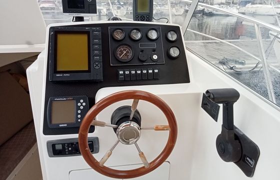 Motorboat Faeton 730 sport 180hp