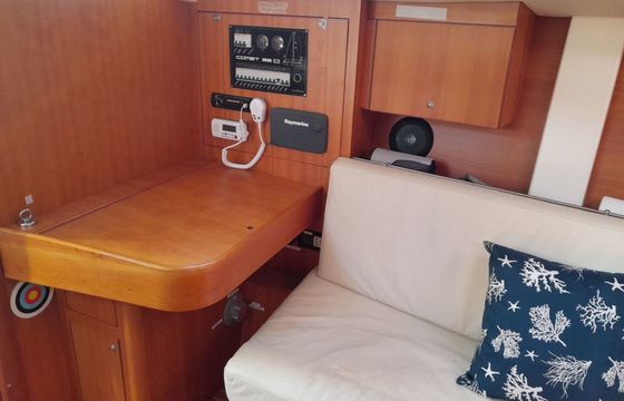 Sailboat comar yacht COMET 38 S 11.6m