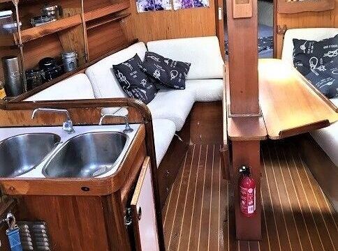 Sailboat Jeanneau Sun Rise 11.5m