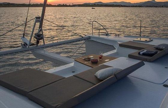 Catamaran FOUNTAINE PAJOT SABA 50 14.98m