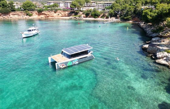 Catamaran Sun Concept Cat 12 Lounge 12m