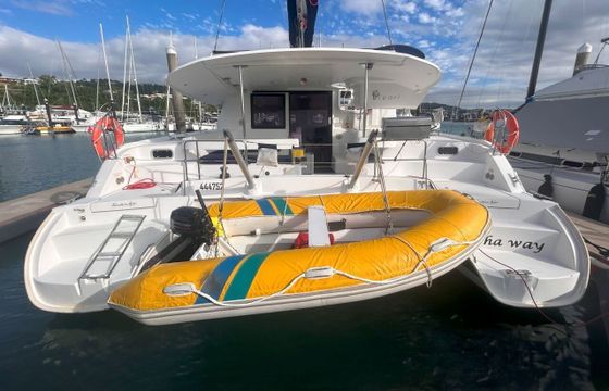 Catamaran FOUNTAINE PAJOT LIPARI 41 11.95m