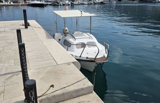 Motor yacht Kvarner Adria 6hp