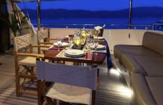 Motorboat Cantieri By Zar 2400hp