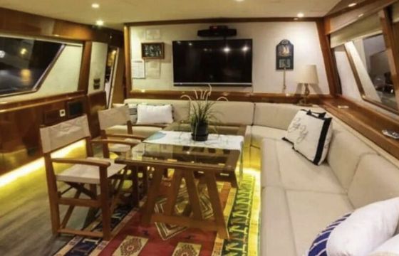 Motorboat Cantieri By Zar 2400hp