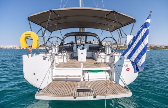 Sailboat Jeanneau Sun Odyssey 490 14.42m