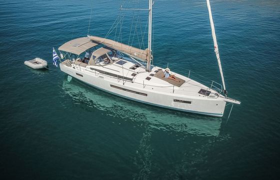 Sailboat Jeanneau Sun Odyssey 490 14.42m