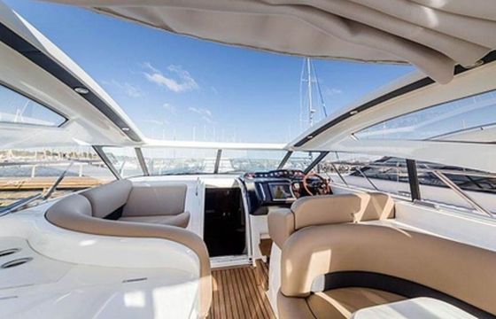 Motorboat Princess V46 960hp