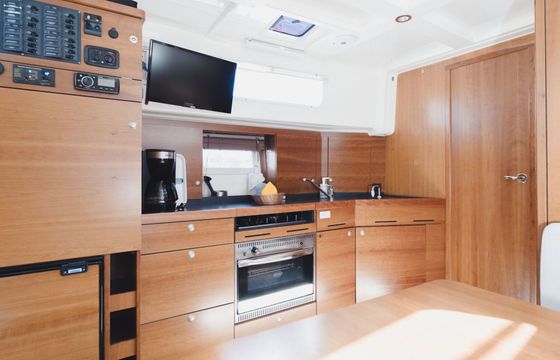 Motor yacht Motoryacht Delphia 1080 86hp