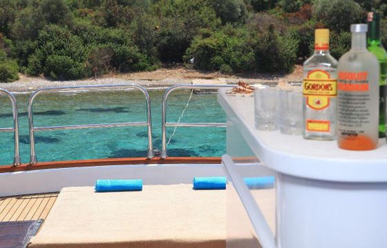 Motor yacht Luxury Yacht Charter From Yalikavak 2024 2000hp