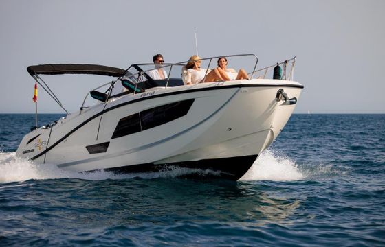 Motorboat Quicksilver Activ 875 Sundeck 400hp