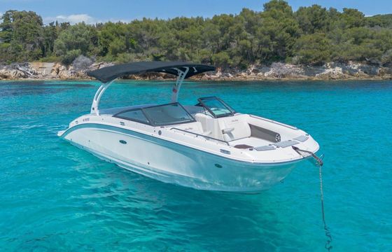 Motorboat Sea Ray SDX 270 300hp