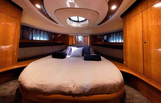 Motor yacht Cranchi 50 1430hp