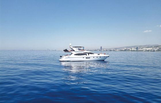 Motorboat Azimut Azimut 68 1670hp