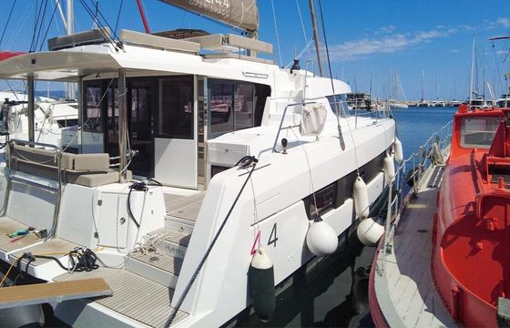 Catamaran 15 BALI 4.4 - (4D/2C/1P)-SE 13m