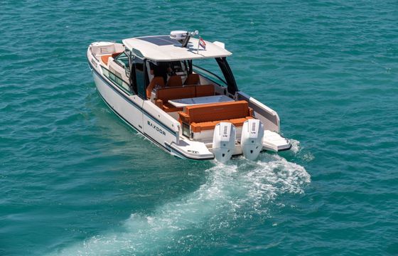 Motorboat Saxdor 320 GTO 400hp