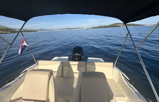 Motorboat Quicksilver Active 705 Open 150hp