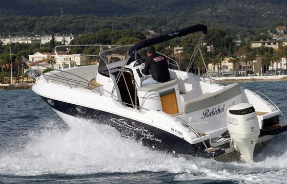 Motorboat Aquabat SPORT INFINITY 850 LUX 225hp
