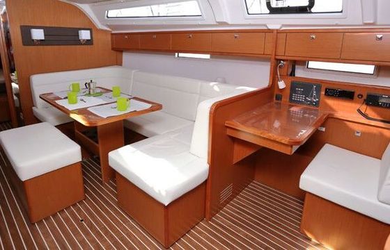 Sailboat BAVARIA CRUISER 51 15.59m
