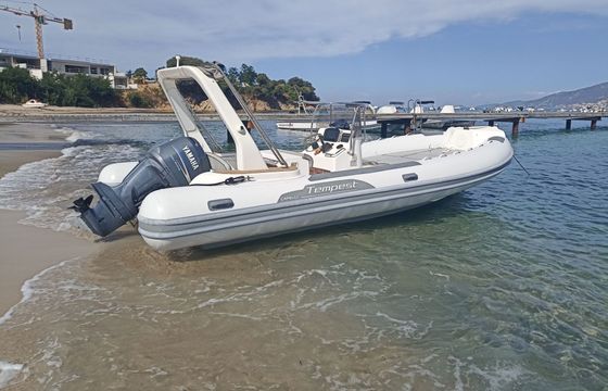 Motorboat Capelli Tempeste 7.50