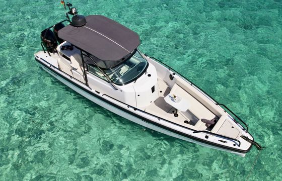 Motorboat Axopar Brabus 500 500hp