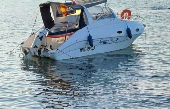 Motorboat Aquabat sport cruiser 24 250hp