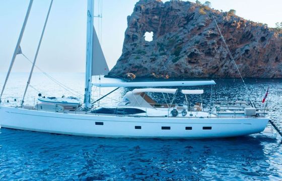 Sailboat Oyster 825 25.15m