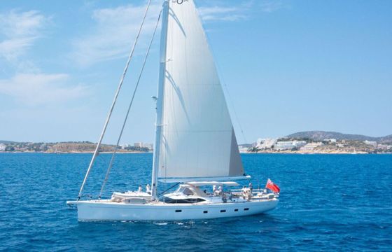 Sailboat Oyster 825 25.15m