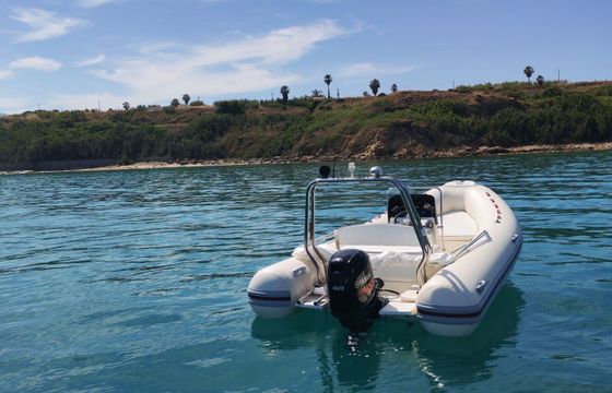 RIB Sub mar Rib 560 40hp
