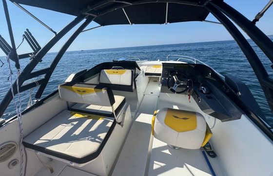 Motorboat Beneteau 7.7 Sportdeck 300hp