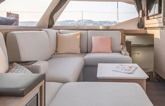 Catamaran Fountaine Pajot ISLA 40 11m